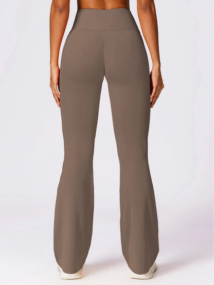Women's Seamless Scrunch Bum Yoga Leggings - Low Waist, Bell-Bottom Sports Tights