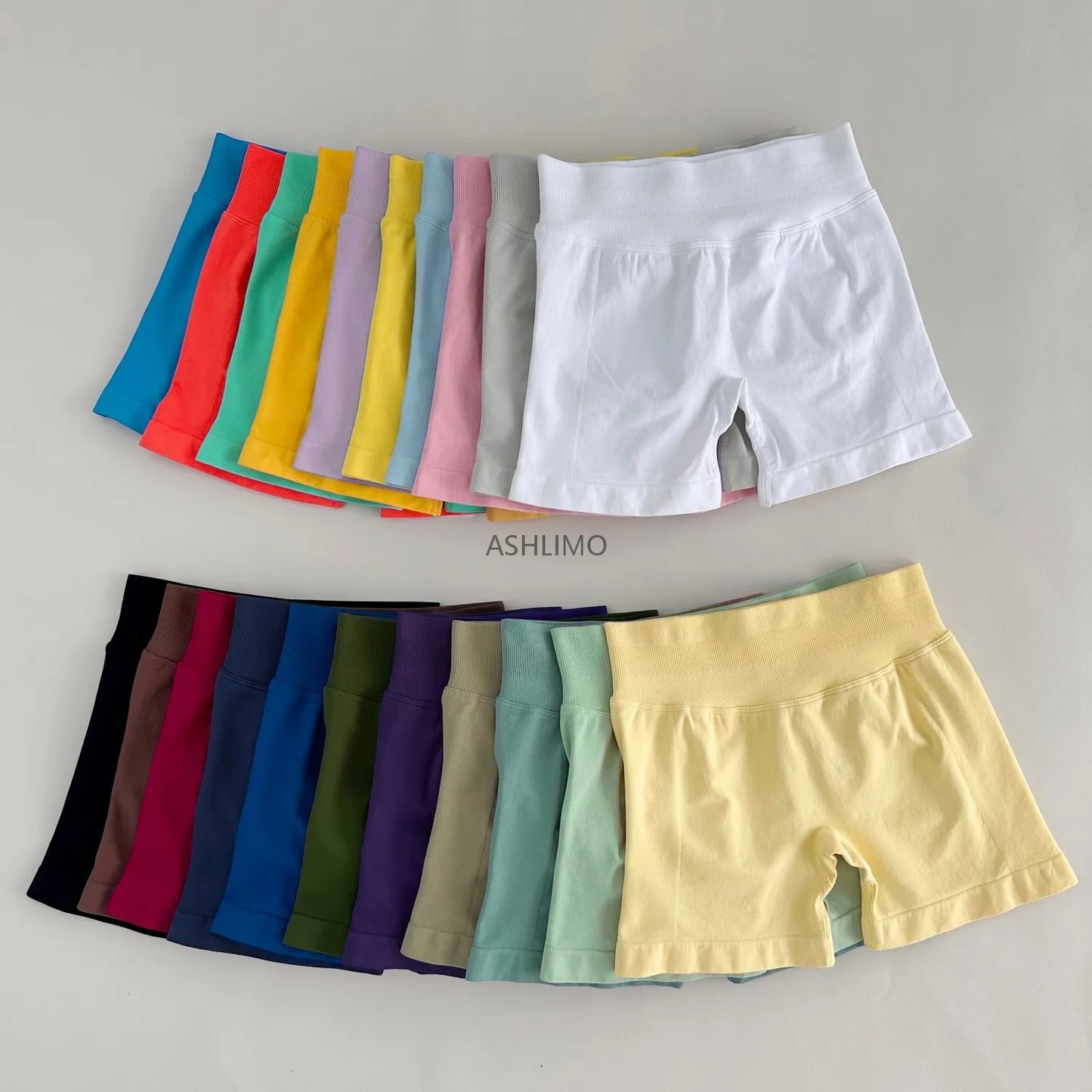 Seamless Scrunch Bum Gym Shorts - High Impact & Stretch