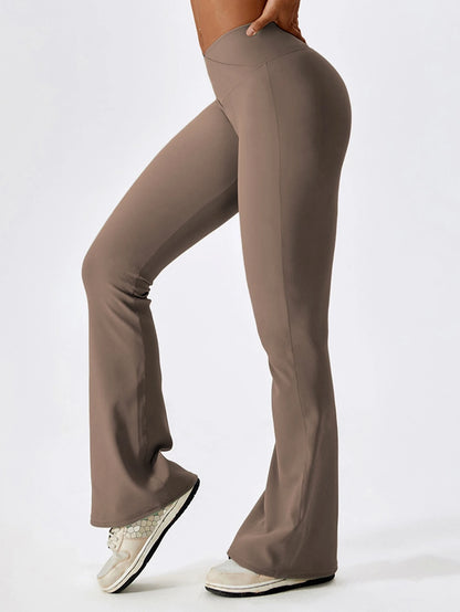 Women's Seamless Scrunch Bum Yoga Leggings - Low Waist, Bell-Bottom Sports Tights