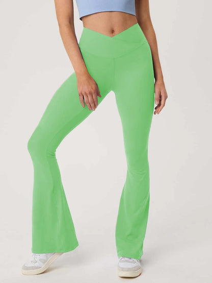 Women's Seamless Scrunch Bum Yoga Leggings - Low Waist, Bell-Bottom Sports Tights
